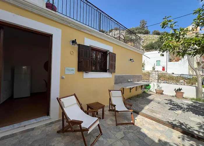 Lemon Tree Symi
